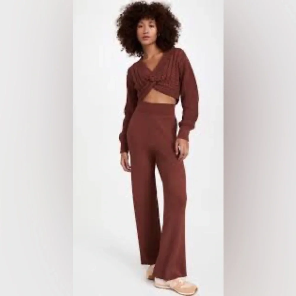 New FREE PEOPLE sweater set: sweater and pants 393J 267
